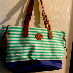 Dooney & Bourke xl canvas/leather tote 18”x13”